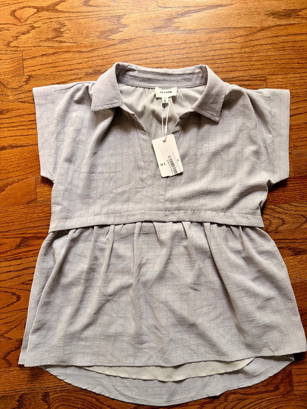 Casual Collar Peplum Blouse in Light Gray - Picture 2 of 11
